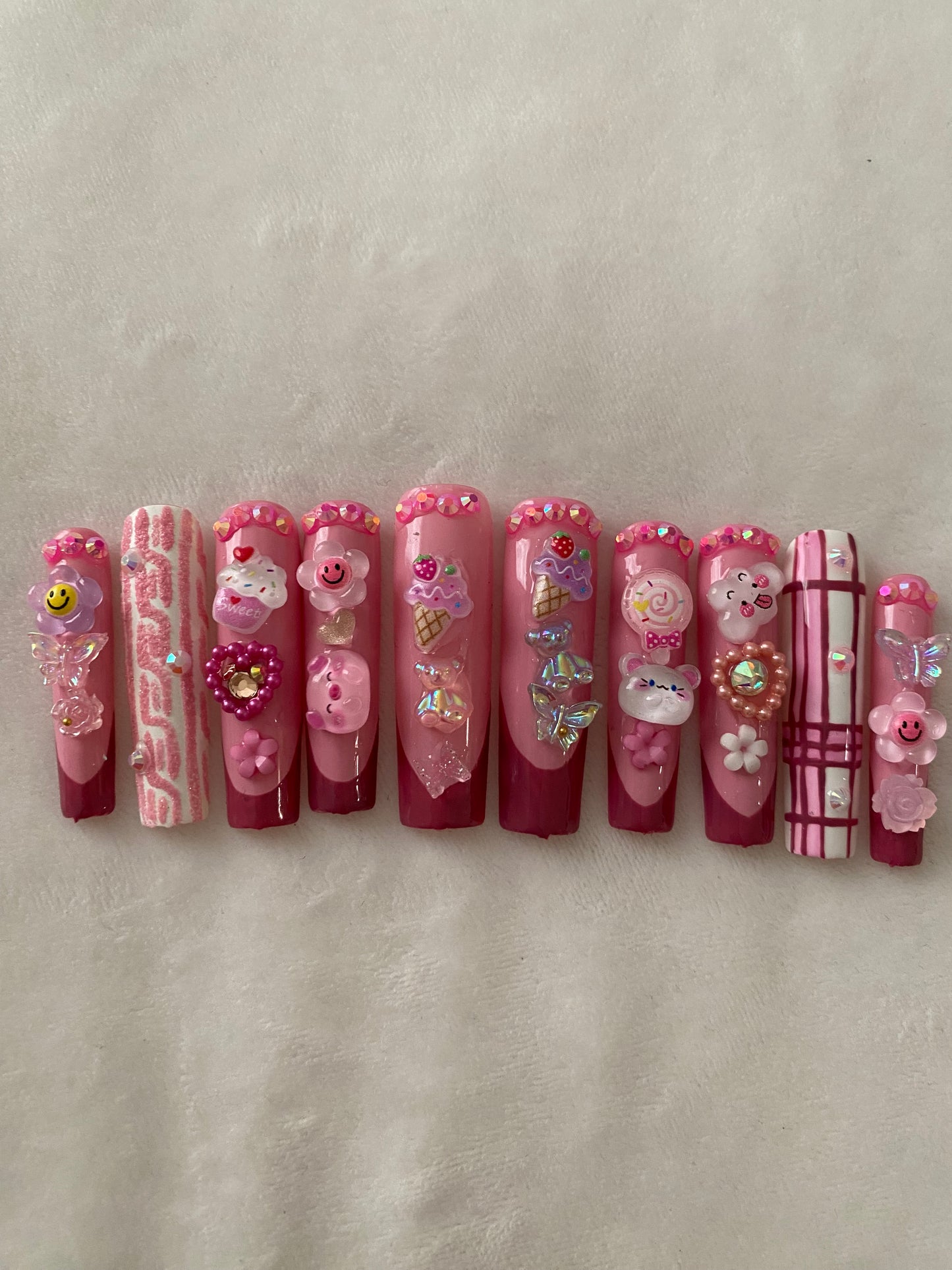 Beautiful, pink and sparkle extra extra large square press on nails